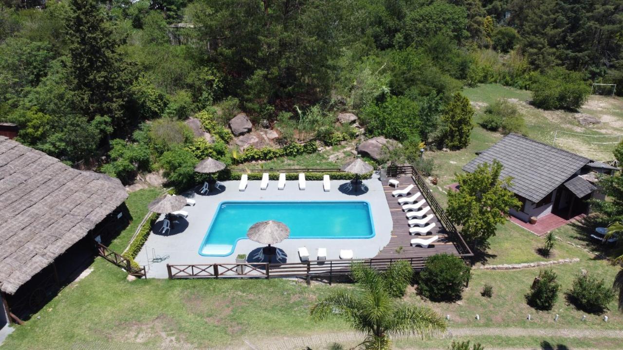 Capri Hotel y Cabañas Villa Carlos Paz Exterior foto