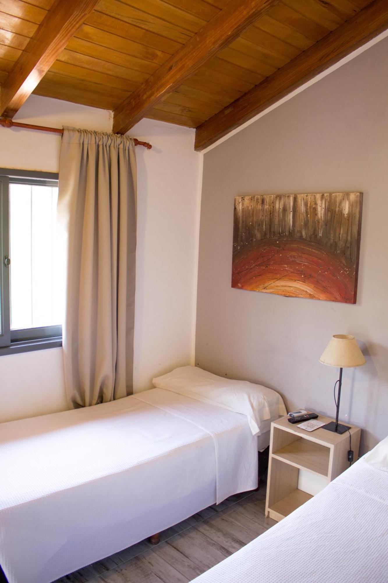 Capri Hotel y Cabañas Villa Carlos Paz Habitación foto